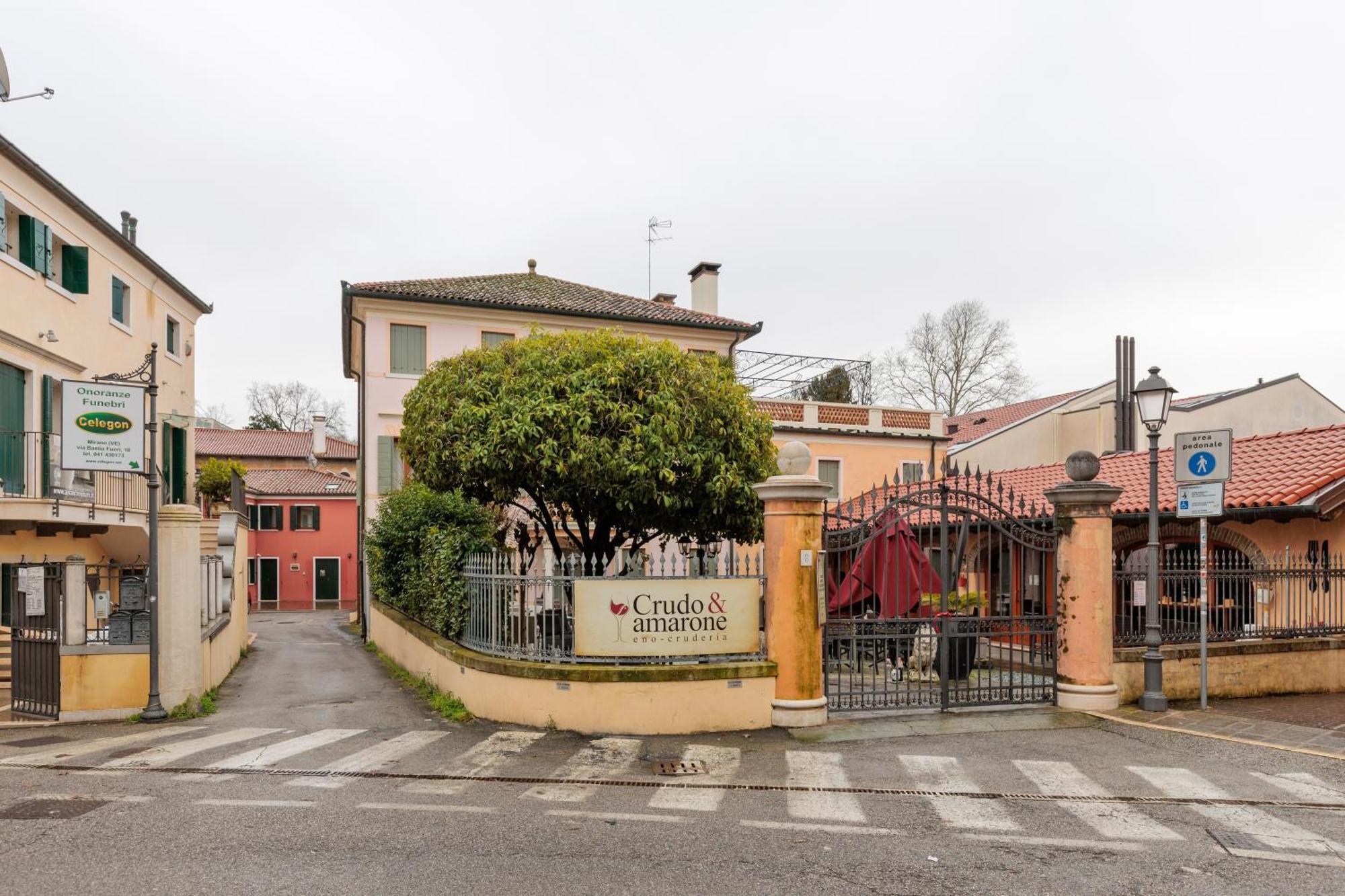 Villa Luccon - Mirano Centro Storico Экстерьер фото